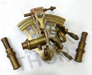 Nautical Sextant ทองเหลืองโบราณสำนักงานและวิทยาลัยไม้กล่องสะสมหมายเลข - Product Image 4