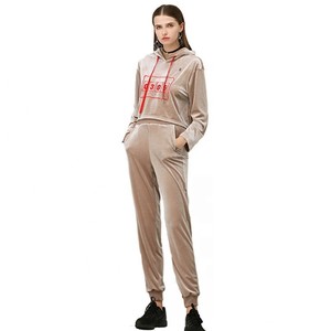 Top quality women long sleeves crop top custom fabric and printing hoodie with <b>matching</b> <b>joggers</b> pants two piece <b>set</b> - Product Image 4