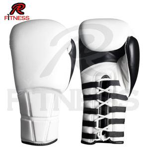 Gants de boxe en cuir PU personnalisés pour l'entraînement et le sparring de kick-boxing avec fermeture auto-agrippante et caractéristiques antidérapantes - Product Image 2