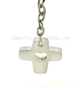 พวงกุญแจ KCN รูปทรงกากบาทพร้อมจี้รูปหัวใจแบบศาสนา - Product Image 2