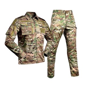 Encuentre el mejor fabricante de ropa militar usada americana y ropa  militar usada americana para el mercado de hablantes de spanish en  alibaba.com