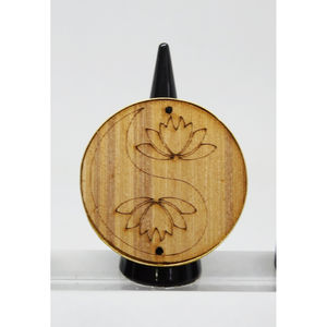 Anillo de Madera y Latón con Acabado Mate Chapado en Oro, Diseño de Joyería de Moda, Hecho a Mano, para Niñas y Mujeres - Product Image 3