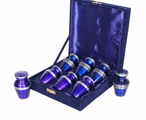 SOUVENIR URNE FAMILLE pour CENDRES DE CRÉMATION PETIT MÉMORIAL KEEPSAKE MEMORIAL CENDRES URNE MÉMORALE AMÉRICAINE KEEPSAKE URN - Product Image 4