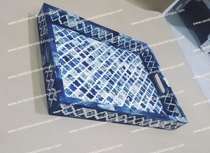 Plateau de service en acrylique et incrustation d'os en plastique personnalisable fait à la main avec MDF en marbre nacré pour la décoration intérieure Hôtels Restaurants - Product Image 4