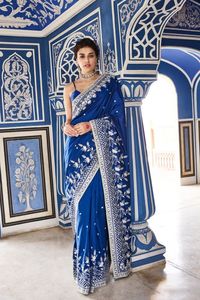 Hermoso Sari de trabajo manual pesado con elegante bordado pesado perfecto para recepciones de ceremonias nupciales y funciones tradicionales - Product Image 2