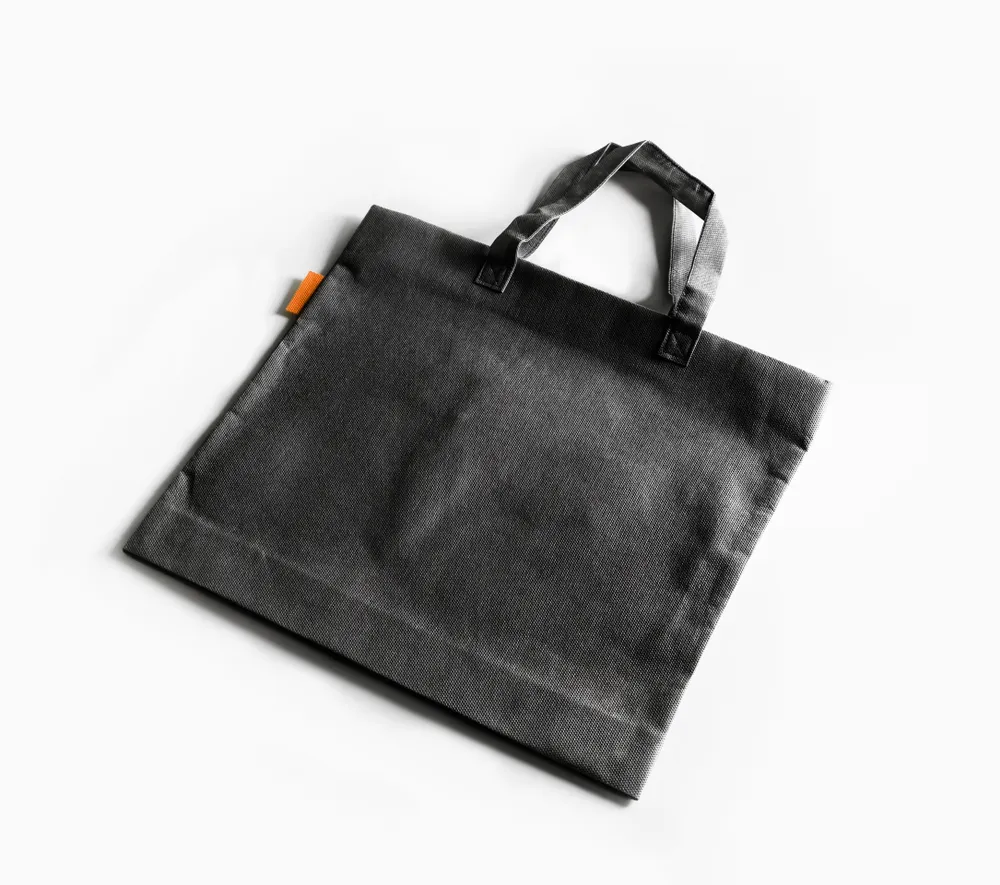 حقيبة بيع بالجملة حقيبة جوت كبيرة للغاية لتعبئة القماش بطباعة متعددة الاستخدامات بلون أسود قابلة لإعادة الاستخدام صديقة للبيئة كبيرة من المسلين الأسود