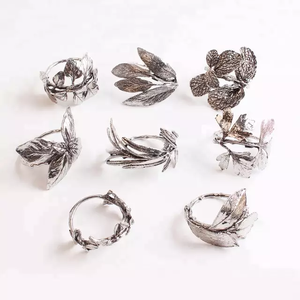 Juego de 4 servilleteros de acero inoxidable cepillado, servilletero Metal de aluminio y de mesa de cobre para el hogar, cocina, decoración de mesa de comedor - Product Image 3