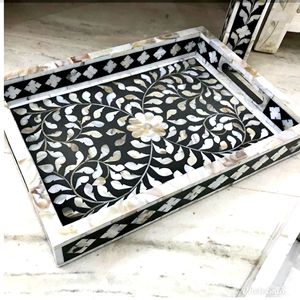 Bandeja para servir de nácar con incrustaciones de hueso, artesanías naturales de estilo animal pulido para Dubái, Emiratos Árabes Unidos y Omán - Product Image 1