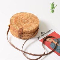 Sac en rotin pour femmes de haute qualité Bali bohème plage sac à main à bandoulière artisanat en osier de cercle du fabricant avec doublure en cuir