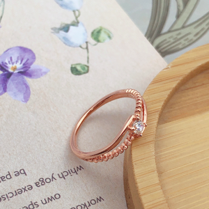 แหวนผู้หญิงประดับพลอยคุณภาพสูง เงินแท้ 925 ชุบทองคำสีกุหลาบคลาสสิก - Product Image 2