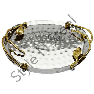 Bandeja de servicio redonda de hierro chapado en oro, ovalada de diseño de acero inoxidable con mango de latón - Product Image 1