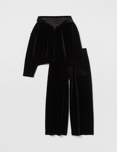 Chándal de tela suave para niñas, chándal con logotipo personalizado, diseño novedoso, venta al por mayor - Product Image 2