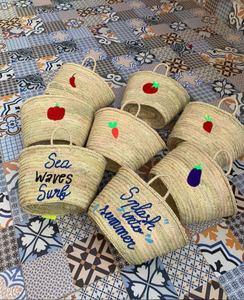Panier marocain en paille personnalisé, magnifiquement fait à la main - Product Image 1