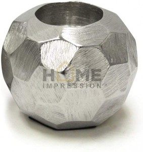 New Lattest Pattern Modern Art Aluminium Cast Solid <b>Metal</b> <b>Vase</b> for Home and Weddinf Decoration - Product Image 4