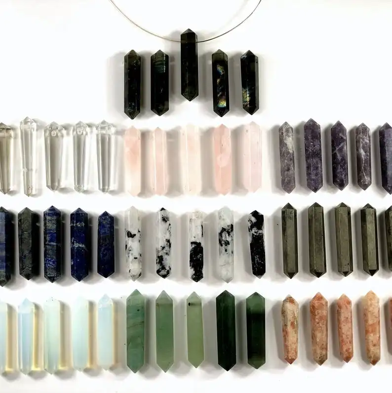 Pendentifs en cristal de guérison et de pierres précieuses, mélange de pierres naturelles, cristaux à double extrémité, vente en gros, 10 pièces