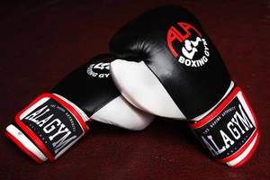 Gants de boxe américains 12oz en cuir de vachette 100% sur mesure Gants et mitaines spécifiques au sport - Product Image 3