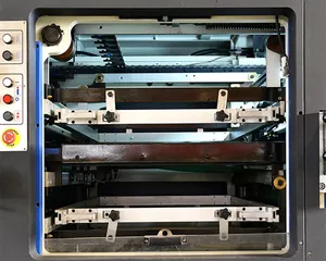 Beste Prijs Board Gegolfd Automatische Papier Karton Sterven Snijmachine Met Strippen
