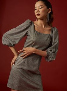 ชุดเดรสมินิเดรสถักคอกลมแขนกุดสไตล์วินเทจแวววาวหรูหราสำหรับงานปาร์ตี้ตอนเย็นออกแบบโลโก้ได้ตามต้องการจากธรรมชาติ - Product Image 3