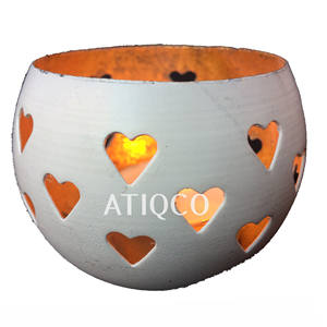 Bougeoir moderne et élégant en métal blanc au design coeur Meilleure vente support votif en fer attrayant pour la décoration de la maison - Product Image 3