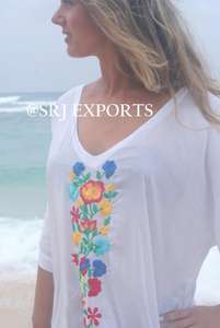 2026 Latest Loose <b>Fitting</b> V-Neck Summer Beach Maxi Sexy Side Slit Bohemian Embroidery Lace Vintage Mexican Style <b>Best</b> Selling - Product Image 3