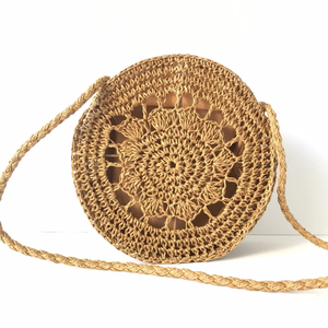 2022 bolso de playa hecho a mano de ratán redondo ecológico con decoración de borlas bolso al por mayor - Product Image 1