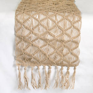 2025 Venta caliente camino de mesa de macramé moderno Decoración de mesa de boda tejida a mano para decoración del hogar - Product Image 1