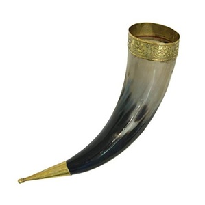 Ustensiles de cuisine de qualité supérieure buvant corne de buffle eau boisson au café avec pointe en laiton fait à la main vernis corne naturelle couleur bas prix - Product Image 1