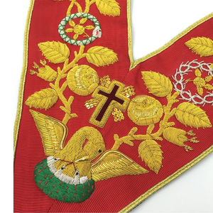 Collier de Régalia Maçonnique de Haute Qualité en Velours Rouge Croix 18ème Degré Grand Prêtre - Product Image 3