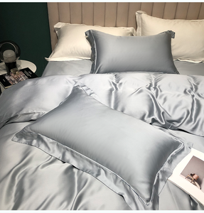 <strong>Light</strong> <strong>Grey</strong> Customised Size Silk <strong>Bedding</strong> Four Pieces Silk Bed Sheets <strong>Bedding</strong> Set 100% Mulberry Silk - Product Image 1