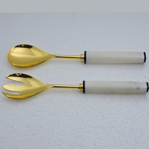 Mango plano de resina de mármol con forma Rectangular, acero inoxidable con servidor de ensalada chapado en oro - Product Image 5