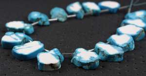 Pierre précieuse Howlite de haute qualité, forme irrégulière, brute, pour grossiste indien, fabrication de bijoux, 15 pièces - Product Image 2