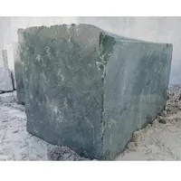 花崗岩のカウンタートップのバニティトップスのためのインドの緑の大理石のブロックすべての天然石