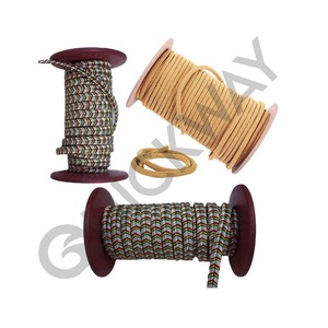 Cuerda de adorno de oro sólido personalizada de la mejor venta para accesorios de uniformes ceremoniales Cuerda de patrón plano con acabado de metal trenzado para uso en bolsas - Product Image 3