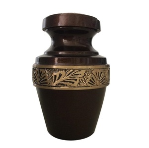 Urna Funeraria de Latón Hecha a Mano de Alta Calidad, Lista para Enviar, Mini Urna para Cenizas, Estilo Americano, Metálica - Product Image 1