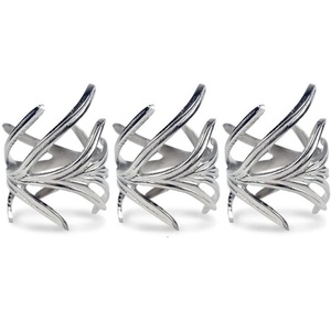 Vaisselle design la plus tendance Rond de serviette en métal en aluminium Fabricant Rond de serviette en métal fait main au design personnalisé - Product Image 1