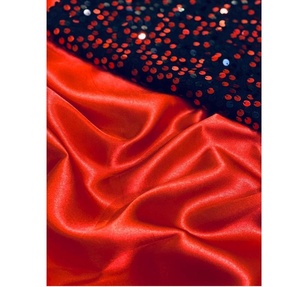 La más elegida Ropa formal Sari de seda satinada con pieza de blusa Ropa de mujer India Sari Precio bajo Venta al por mayor Surat Apparelgarment - Product Image 1