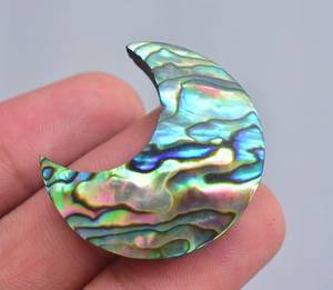 Wholesale Natural Sea <b>Shell</b> Charm Mother of Pearl Crescent Moon Horn Pendant For Fashion Jewelry Making - Product Image 2