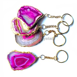 Fournisseur de porte-clés en tranche d'agate rose avec métal plaqué rond: porte-clés en tranche d'agate rose avec métal plaqué rond à vendre - Product Image 1
