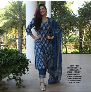 Tela de rayón pesado de la mejor calidad, longitud larga, Kurti, con estampado Indigo + rayón, pantalón estampado + rayón Dupatta - Product Image 1