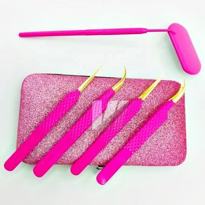 Pince à épiler d'extension de cils en acier inoxydable japonais à revêtement rose avec pointe dorée Diamond Grip Logo personnalisé avec pointe pointue - Product Image 1
