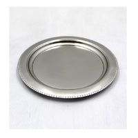 Plaques métalliques antiques argentées prix en vrac assiettes de chargeur sûres pour la décoration de table de mariage et de dîner plateaux de conception populaire