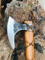 Lot de 20 haches MDM Viking en acier carbone Damas, manche en bois de rose, dureté HRC52-58, 600g, lame de 5 pouces