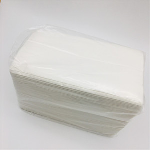 Serviettes blanches interpliées 2 plis 15 g/m² 20x16,5 cm 250 feuilles par paquet 24 paquets par carton - Product Image 2