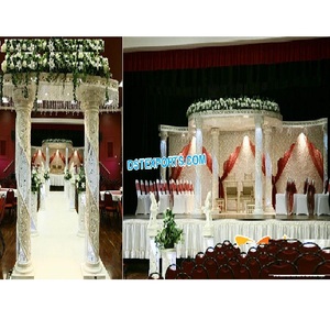 Décoration de mariage malaisienne, Mandapam en cristal, Piliers en cristal blancs éclairés, Mandap de mariage, Grand lieu de mariage, Mandaps en cristal, AUSTRALIE - Product Image 1