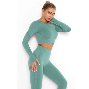 Ensemble de yoga 2 pièces pour femmes 2022, côtelé uni, coupe ajustée, vêtements de sport, haut à manches longues, pantalon, logo personnalisé, sans couture - Product Image 3