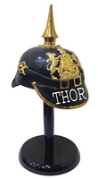 Casque Pickelhaube en cuir noir de la Première Guerre mondiale, design allemand vintage à pointes en laiton