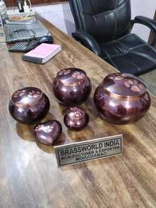 โกศบรรจุอัฐิสัตว์เลี้ยงโลหะสไตล์อเมริกันสีม่วงรากูทุกขนาด สำหรับงานศพ ยี่ห้อ BRASSWORLD อินเดีย - Product Image 2