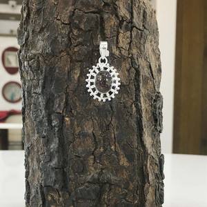 Collar con colgante de piedras preciosas de plata esterlina 925 al por mayor, bonita forma ovalada con símbolo religioso cristiano, joyería en línea - Product Image 2