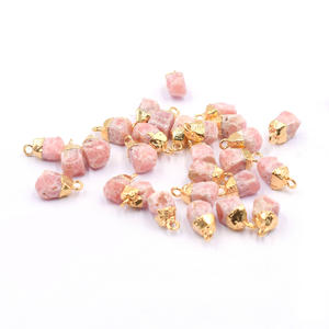 Rodocrosita de 11-13 mm en Bruto, Chapada en Oro de 14K/18K, Colgante con Argolla para la Fabricación de Joyas - Product Image 4