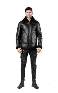 Manteau en peau de mouton noir pour hommes en peau de mouton mérinos avec col moelleux et design respirant rempli de coton - Product Image 2